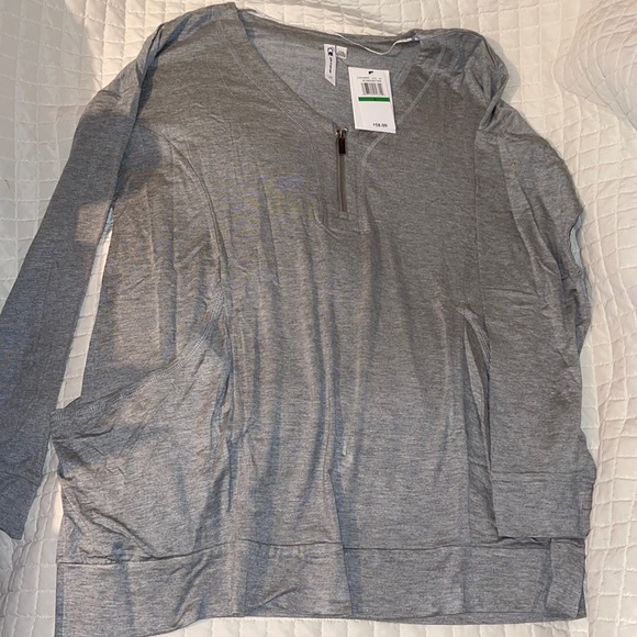 NWT CABLE & GAUGE L/S side slit front zip up casual blouse Size LG Heather gray - Picture 4 of 9